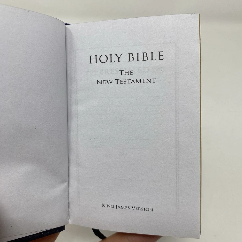 New Testament Holly Bible King James Version Pocket Sz 4.5x3
